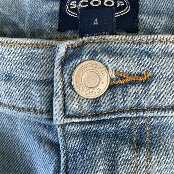 Scoop Flat Front Pocket Flare Leg Light Wash Denim Jeans Size 4 - Picture 9 of 13